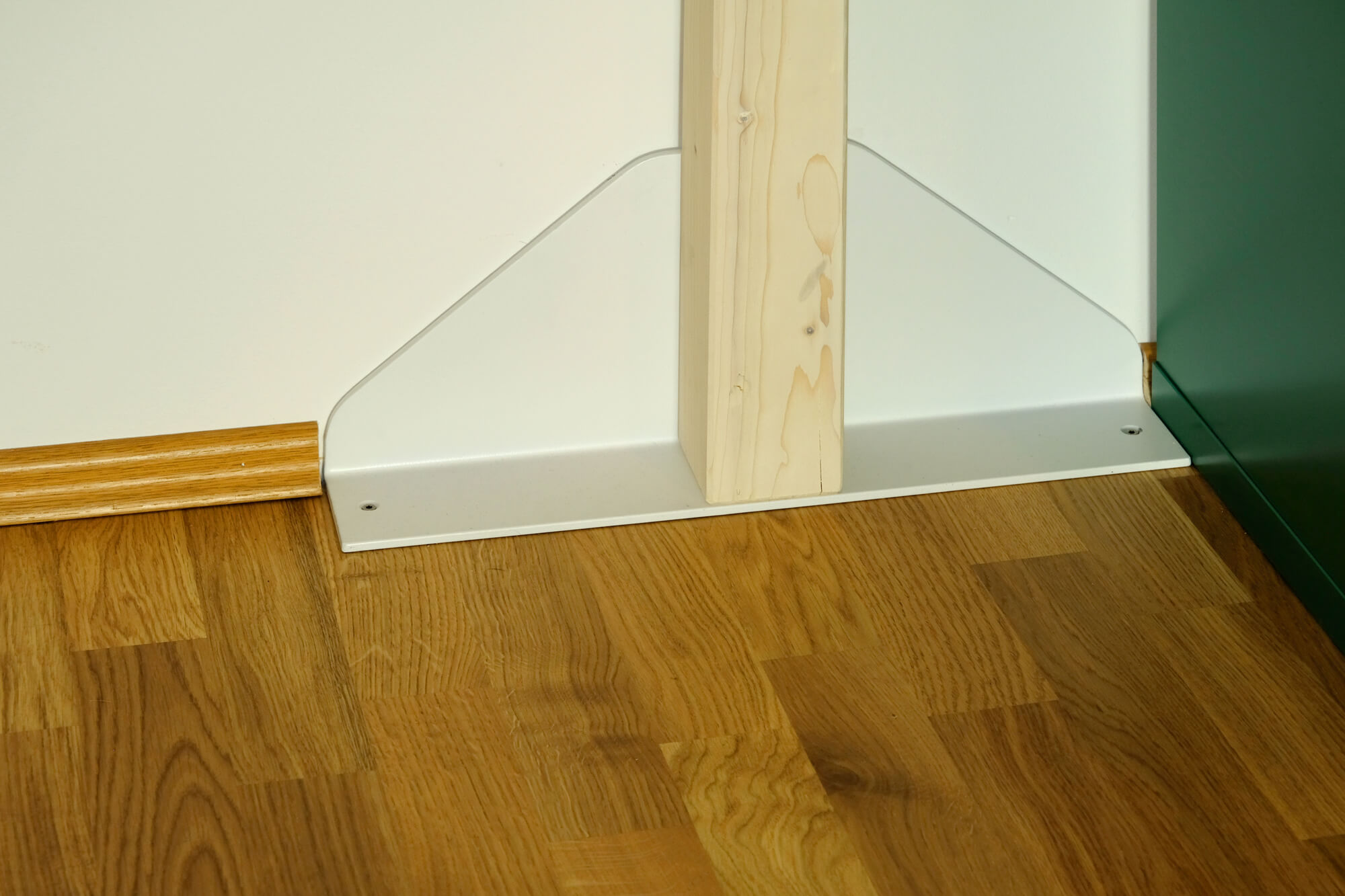 FREDERIKES HOCHETAGE Stütze mit Verstärkung